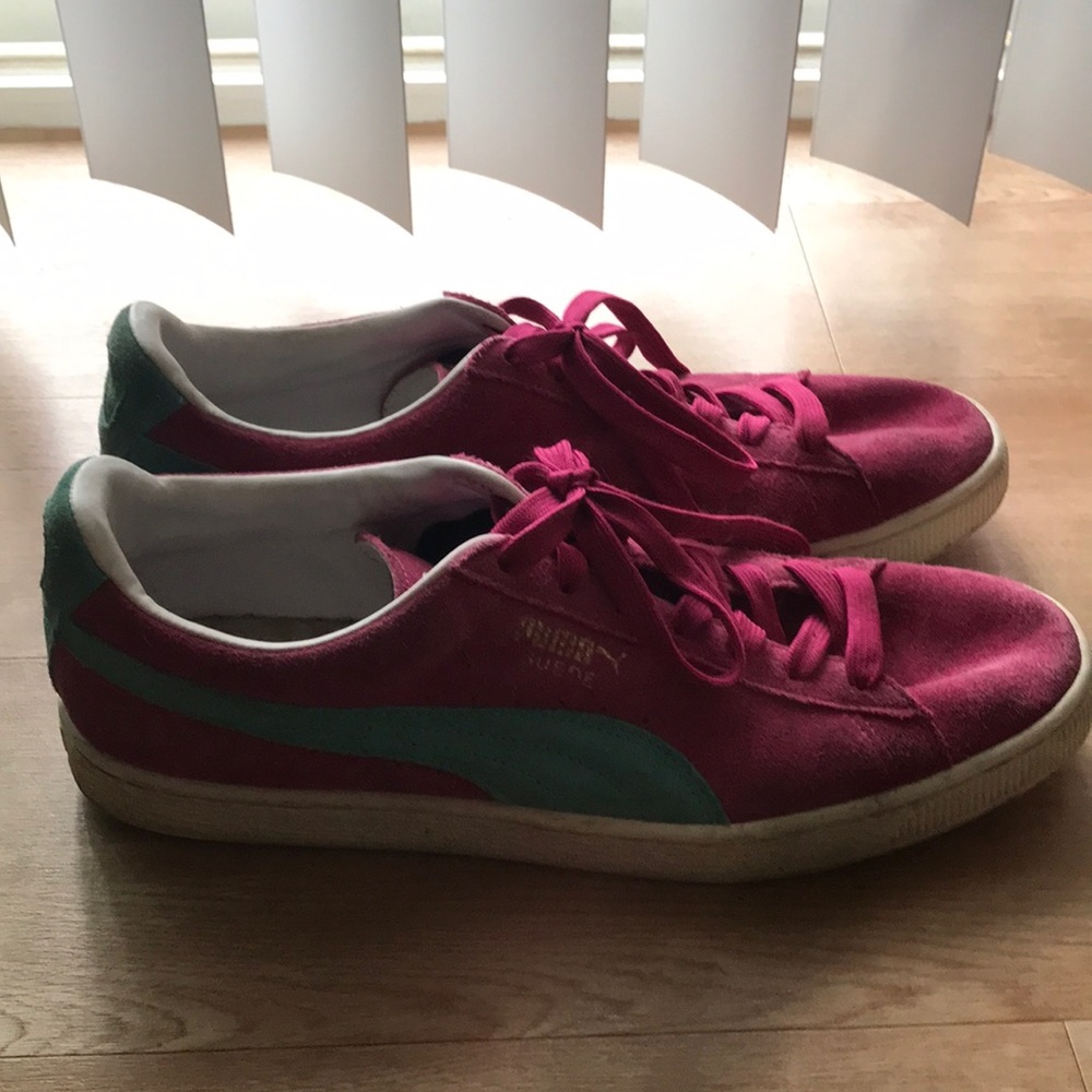 Puma Suede size 12 mens pink&blue